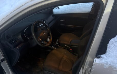 KIA Rio III рестайлинг, 2012 год, 820 000 рублей, 6 фотография