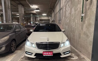 Mercedes-Benz E-Класс, 2013 год, 2 250 000 рублей, 1 фотография