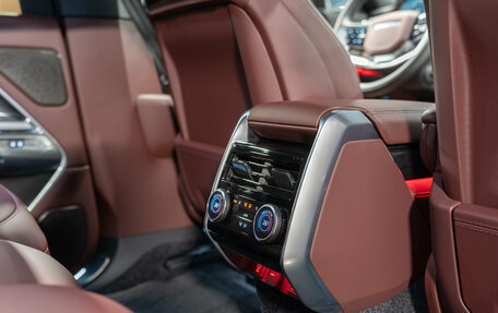 Land Rover Range Rover IV рестайлинг, 2025 год, 26 490 000 рублей, 25 фотография