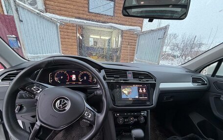 Volkswagen Tiguan II, 2021 год, 3 740 000 рублей, 5 фотография