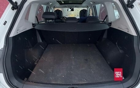 Volkswagen Tiguan II, 2021 год, 3 740 000 рублей, 12 фотография