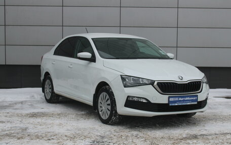 Skoda Rapid II, 2021 год, 1 527 000 рублей, 3 фотография