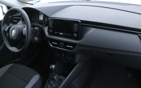 Skoda Rapid II, 2021 год, 1 527 000 рублей, 11 фотография