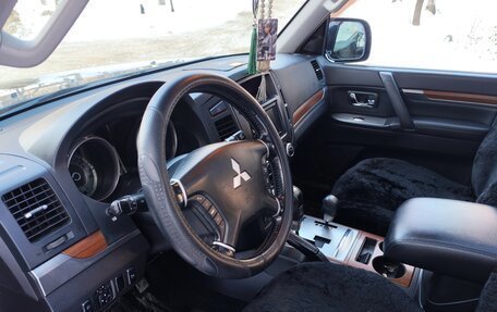 Mitsubishi Pajero IV, 2008 год, 1 900 000 рублей, 5 фотография