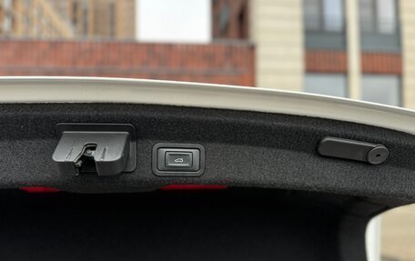 Audi A6, 2019 год, 3 890 000 рублей, 12 фотография