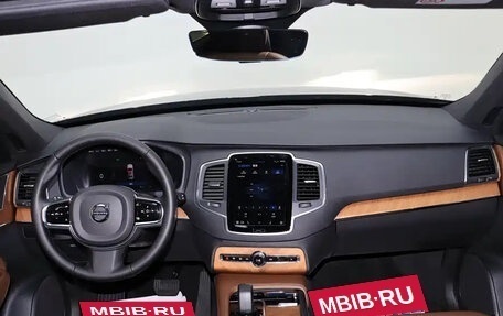 Volvo XC90 II рестайлинг, 2025 год, 6 999 911 рублей, 9 фотография