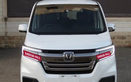 Honda Stepwgn IV, 2017 год, 2 255 000 рублей, 1 фотография