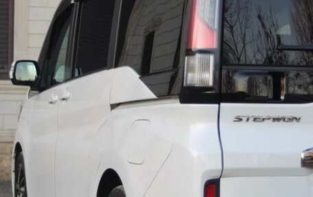 Honda Stepwgn IV, 2017 год, 2 255 000 рублей, 6 фотография