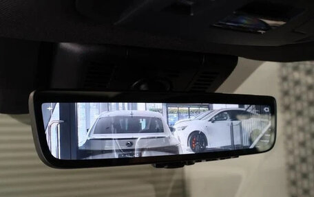 Toyota Crown, 2024 год, 6 090 099 рублей, 14 фотография