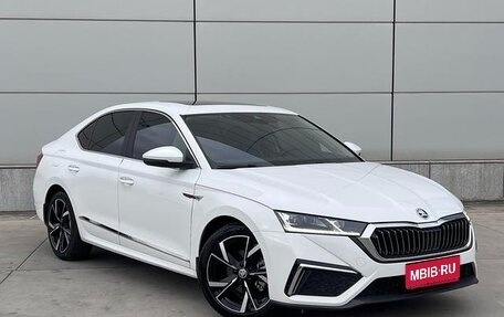 Skoda Octavia IV, 2021 год, 1 520 000 рублей, 1 фотография