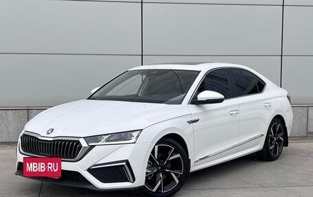 Skoda Octavia IV, 2021 год, 1 520 000 рублей, 2 фотография