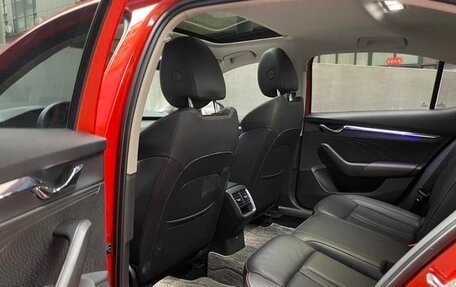 Skoda Octavia IV, 2021 год, 1 620 000 рублей, 11 фотография