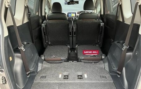 Toyota Sienta II, 2022 год, 1 078 000 рублей, 21 фотография