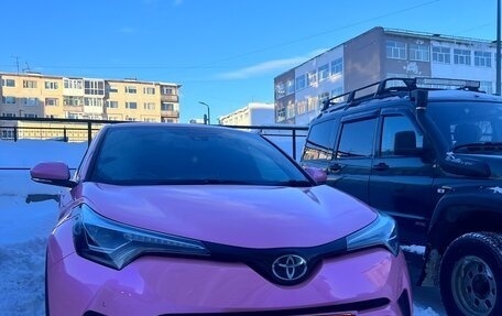 Toyota C-HR I рестайлинг, 2018 год, 2 298 000 рублей, 2 фотография