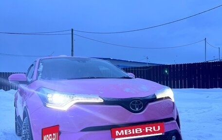 Toyota C-HR I рестайлинг, 2018 год, 2 298 000 рублей, 5 фотография