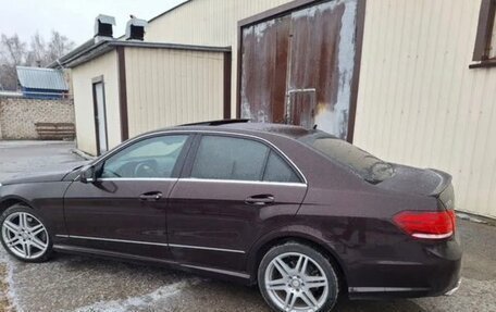 Mercedes-Benz E-Класс, 2010 год, 1 740 000 рублей, 5 фотография