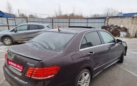 Mercedes-Benz E-Класс, 2010 год, 1 740 000 рублей, 4 фотография