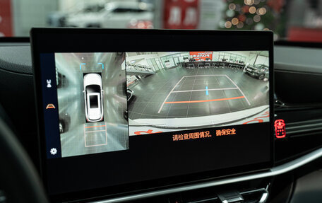 Toyota Highlander, 2025 год, 6 290 000 рублей, 17 фотография