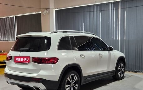 Mercedes-Benz GLB, 2023 год, 2 681 027 рублей, 4 фотография