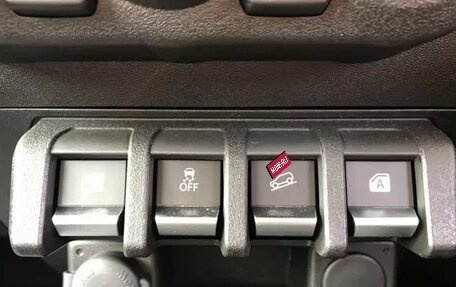 Suzuki Jimny, 2022 год, 1 495 000 рублей, 14 фотография