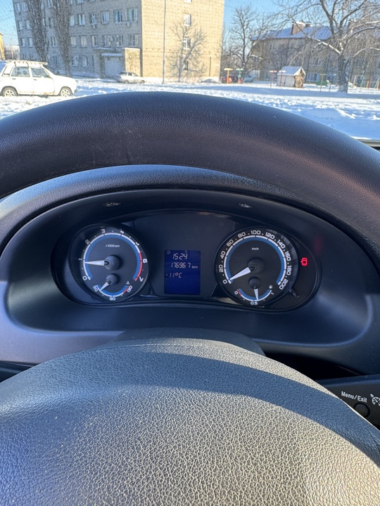 ВАЗ (LADA) Priora I рестайлинг, 2014 год, 560 000 рублей, 9 фотография