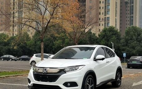 Honda Vezel, 2022 год, 1 450 000 рублей, 1 фотография