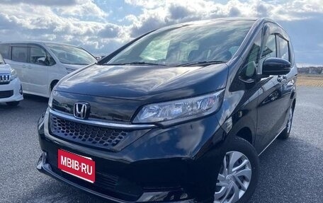 Honda Freed II, 2022 год, 1 820 000 рублей, 1 фотография