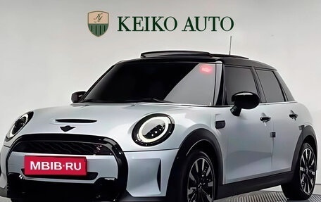 MINI Hatch, 2022 год, 4 045 000 рублей, 1 фотография