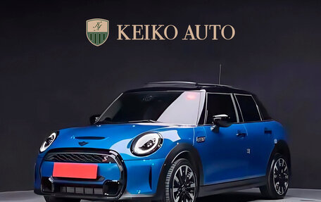 MINI Hatch, 2023 год, 4 085 000 рублей, 1 фотография