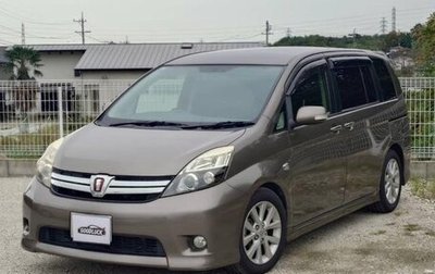 Toyota ISis I, 2013 год, 940 000 рублей, 1 фотография