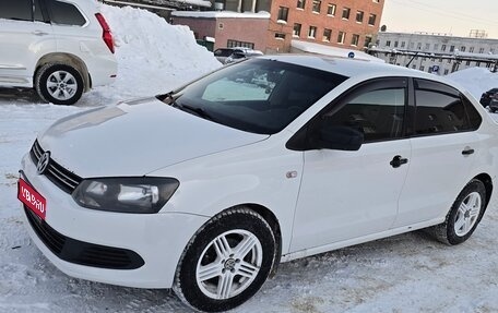 Volkswagen Polo VI (EU Market), 2013 год, 480 000 рублей, 1 фотография