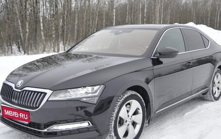 Skoda Superb III рестайлинг, 2020 год, 2 305 000 рублей, 1 фотография