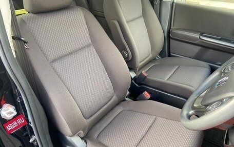 Honda Freed II, 2022 год, 1 820 000 рублей, 24 фотография