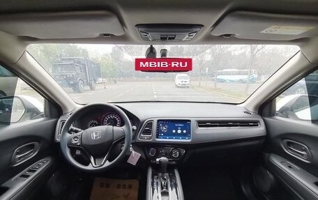 Honda Vezel, 2022 год, 1 450 000 рублей, 11 фотография