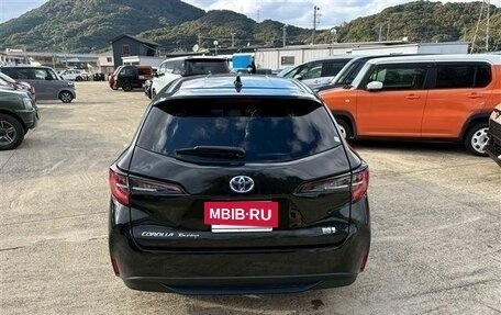 Toyota Corolla, 2022 год, 1 870 000 рублей, 5 фотография