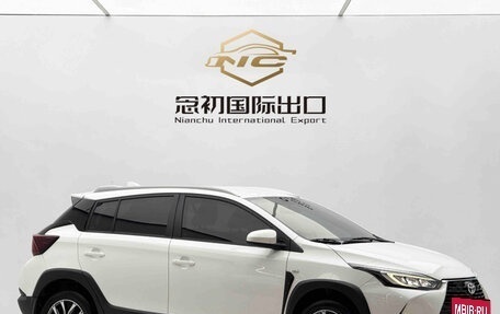 Toyota Yaris XP150 рестайлинг, 2022 год, 1 450 000 рублей, 3 фотография