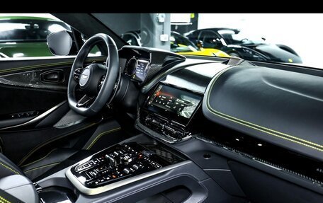 Aston Martin DBX I, 2025 год, 38 800 000 рублей, 10 фотография