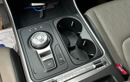 KIA Carnival, 2025 год, 5 750 013 рублей, 14 фотография