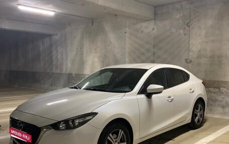 Mazda 3, 2017 год, 1 700 000 рублей, 1 фотография