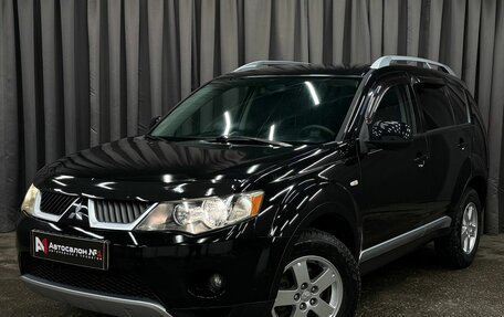 Mitsubishi Outlander III рестайлинг 3, 2008 год, 979 999 рублей, 1 фотография