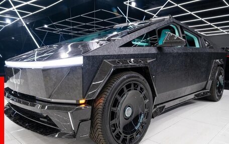 Tesla Cybertruck, 2025 год, 34 000 000 рублей, 1 фотография