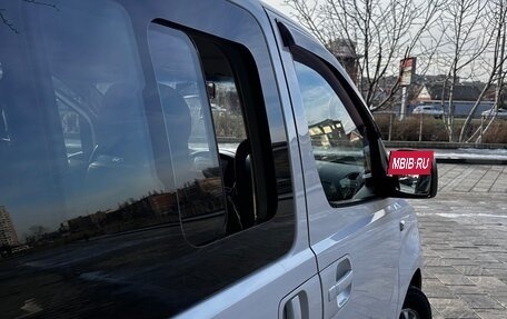 Hyundai Grand Starex Grand Starex I рестайлинг 2, 2008 год, 1 380 000 рублей, 13 фотография