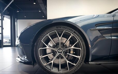 Aston Martin V8 Vantage IV, 2025 год, 26 500 000 рублей, 8 фотография