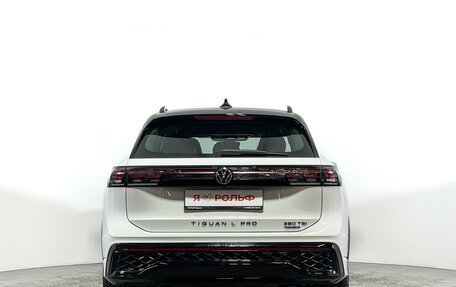 Volkswagen Tiguan, 2025 год, 5 500 000 рублей, 8 фотография
