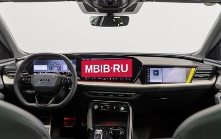 Audi Q5, 2025 год, 7 390 000 рублей, 15 фотография