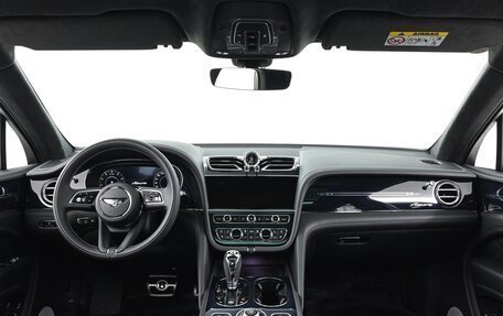 Bentley Bentayga I, 2025 год, 25 000 000 рублей, 11 фотография