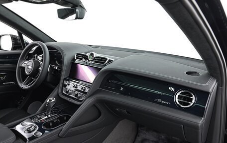 Bentley Bentayga I, 2025 год, 25 000 000 рублей, 10 фотография