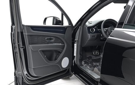 Bentley Bentayga I, 2025 год, 25 000 000 рублей, 25 фотография