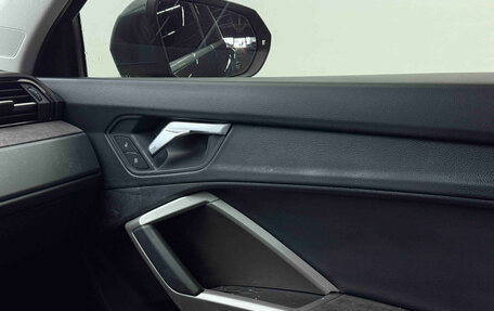 Audi Q3, 2021 год, 2 560 000 рублей, 9 фотография