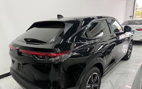 Honda Vezel, 2024 год, 1 980 000 рублей, 9 фотография